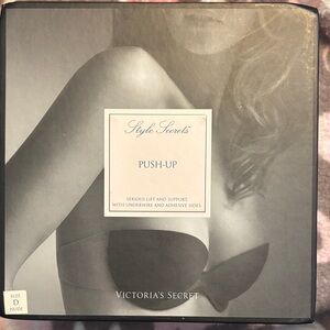 Victoria's Secret Style Secrets Push-Up Bra